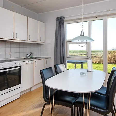 Modern Seaside Retreat - By Traum *